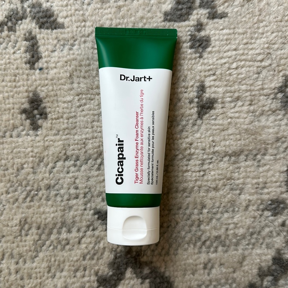 Dr.Jart+ Cicapair Tiger Grass Foam Cleanser